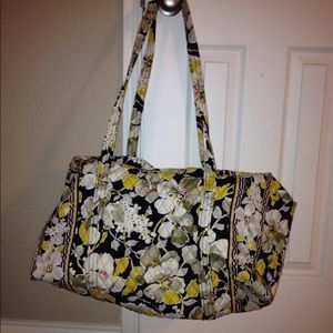 Vera Bradley duffle bag